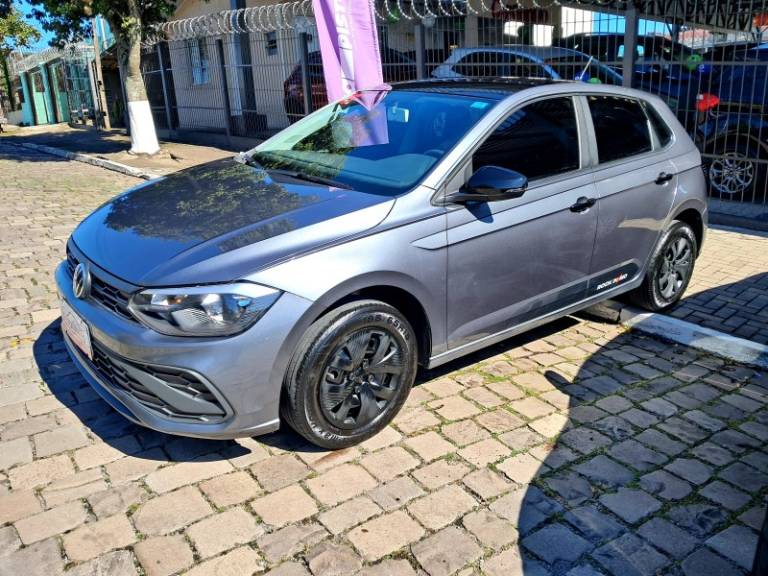 VOLKSWAGEN - POLO - 2024/2025 - Cinza - R$ 83.900,00
