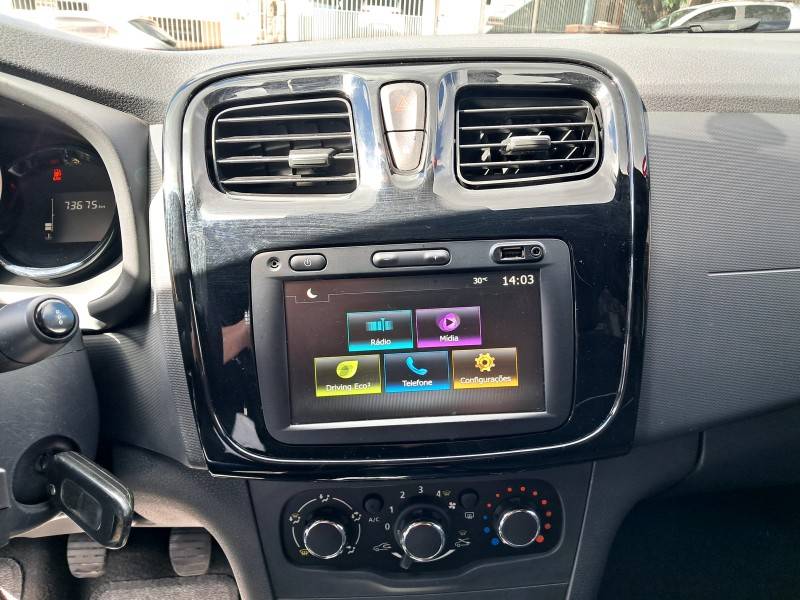RENAULT - LOGAN - 2019/2020 - Branca - R$ 58.900,00