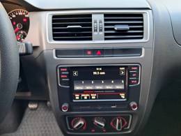 VOLKSWAGEN - FOX - 2019/2020 - Branca - R$ 64.900,00