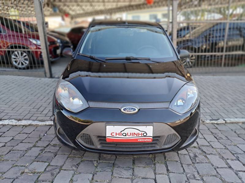 FORD - FIESTA - 2010/2011 - Preta - R$ 34.900,00
