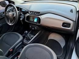 CHEVROLET - PRISMA - 2013/2014 - Branca - R$ 49.900,00