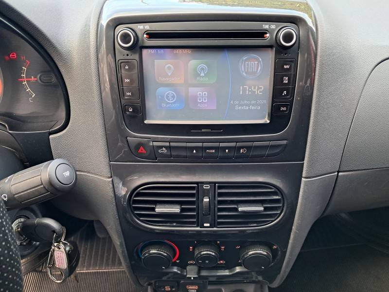 FIAT - STRADA - 2018/2019 - Branca - R$ 76.900,00