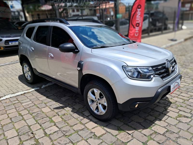 RENAULT - DUSTER - 2021/2022 - Prata - R$ 93.900,00