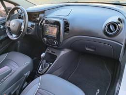 RENAULT - CAPTUR - 2018/2019 - Branca - R$ 74.900,00