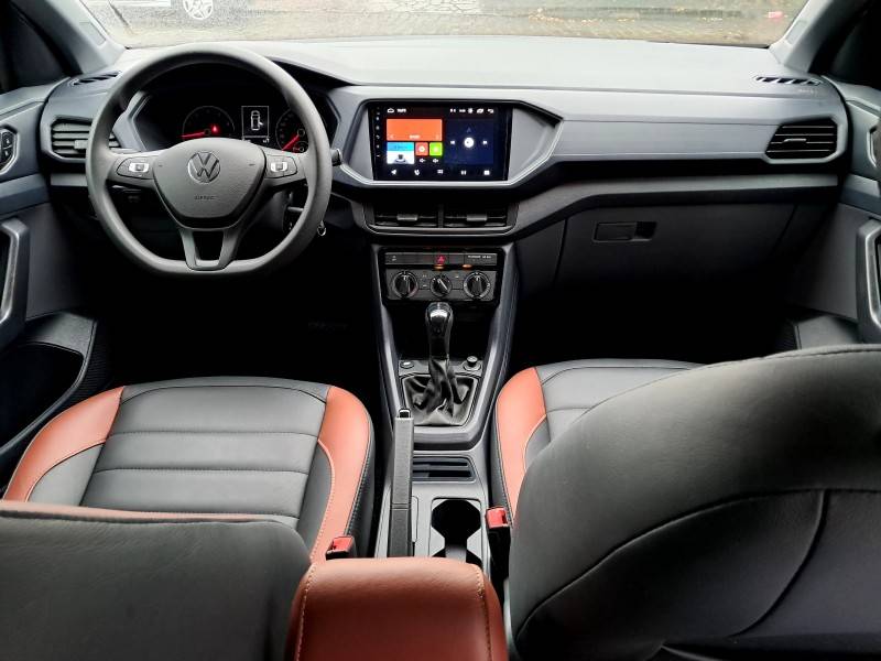 VOLKSWAGEN - T-CROSS - 2022/2022 - Prata - R$ 99.900,00