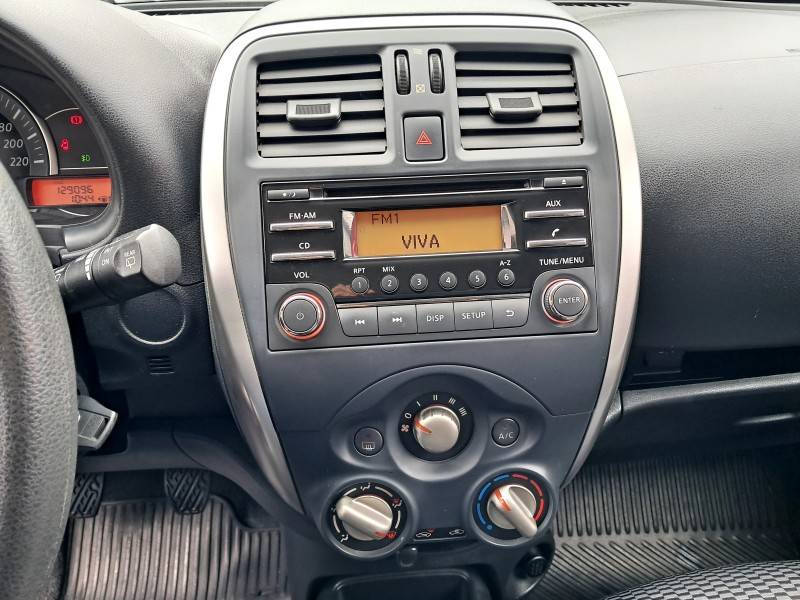 NISSAN - MARCH - 2015/2015 - Preta - R$ 46.900,00