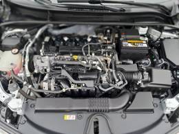 TOYOTA - COROLLA - 2021/2022 - Prata - R$ 124.900,00