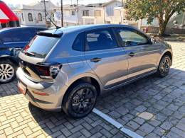 VOLKSWAGEN - POLO - 2024/2025 - Cinza - R$ 83.900,00