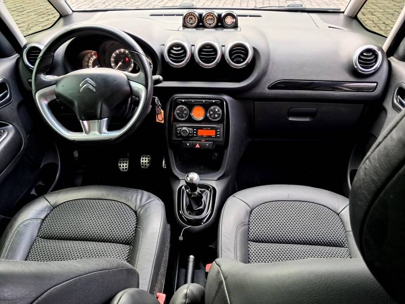 CITROËN - AIRCROSS - 2013/2013 - Branca - R$ 41.900,00