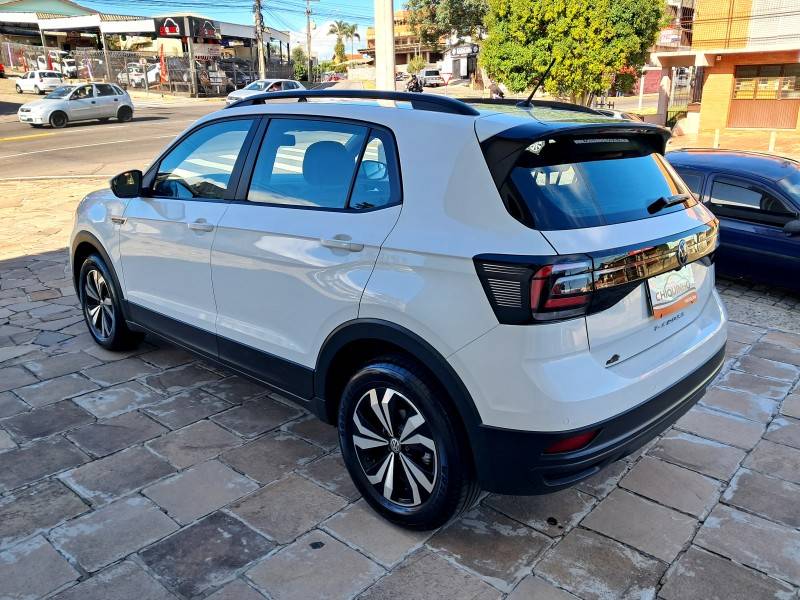 VOLKSWAGEN - T-CROSS - 2022/2023 - Branca - R$ 103.900,00