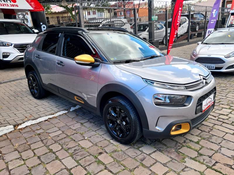 CITROËN - C4 CACTUS - 2021/2022 - Prata - R$ 81.900,00