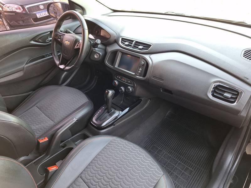 CHEVROLET - ONIX - 2018/2018 - Preta - R$ 69.900,00