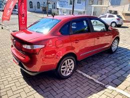 FIAT - GRAND SIENA - 2014/2015 - Vermelha - R$ 42.900,00