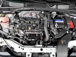 CHEVROLET - ONIX - 2023/2024 - Branca - R$ 96.900,00