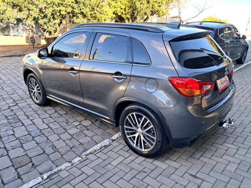 MITSUBISHI - ASX - 2018/2018 - Cinza - R$ 92.900,00