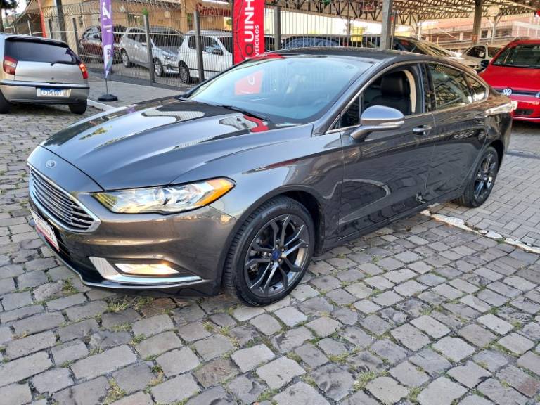 FORD - FUSION - 2018/2018 - Cinza - R$ 91.900,00