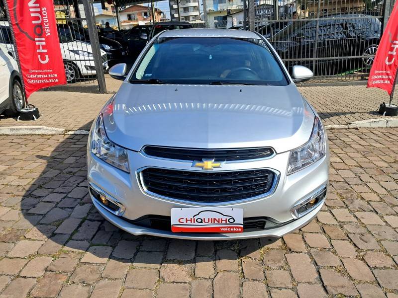 CHEVROLET - CRUZE - 2015/2016 - Prata - R$ 72.900,00