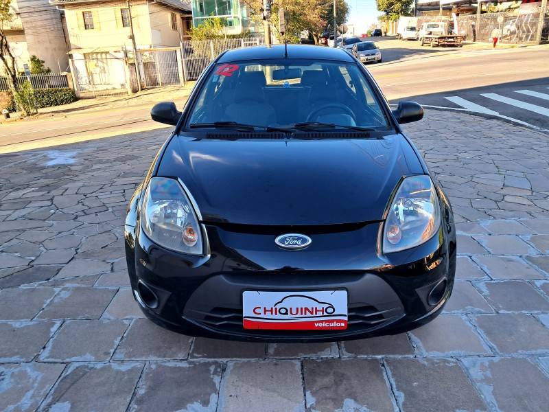 FORD - KA - 2011/2012 - Preta - R$ 25.900,00