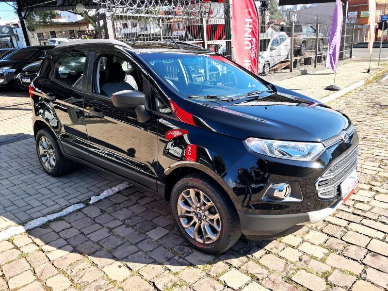 FORD - ECOSPORT - 2012/2013 - Preta - R$ 56.900,00