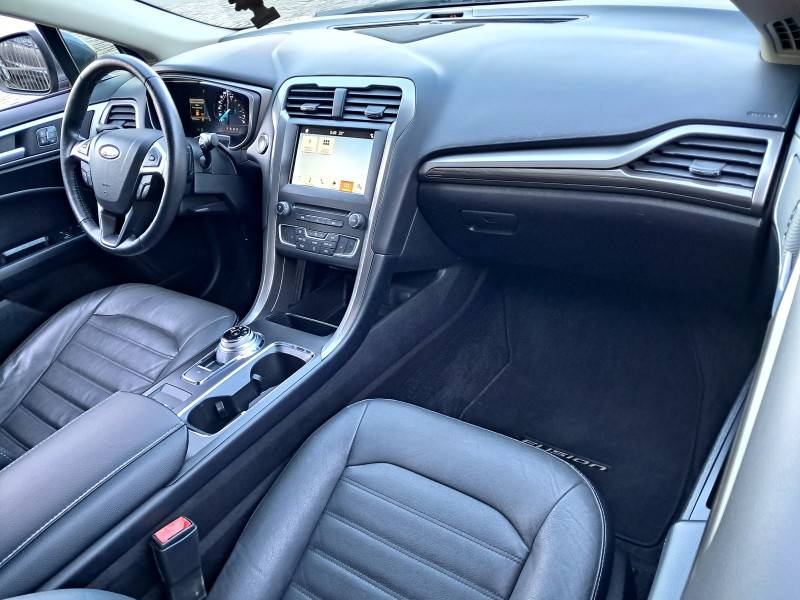 FORD - FUSION - 2018/2018 - Cinza - R$ 91.900,00