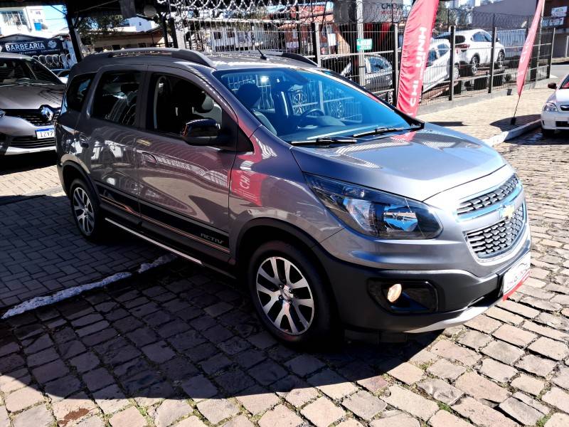 CHEVROLET - SPIN - 2017/2018 - Cinza - R$ 69.900,00
