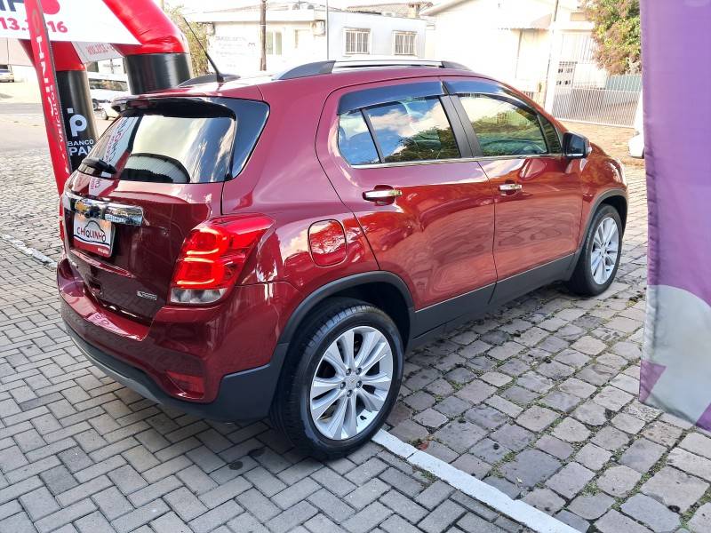 CHEVROLET - TRACKER - 2018/2018 - Vermelha - R$ 95.900,00