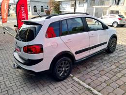 VOLKSWAGEN - SPACE CROSS - 2013/2014 - Branca - R$ 54.900,00