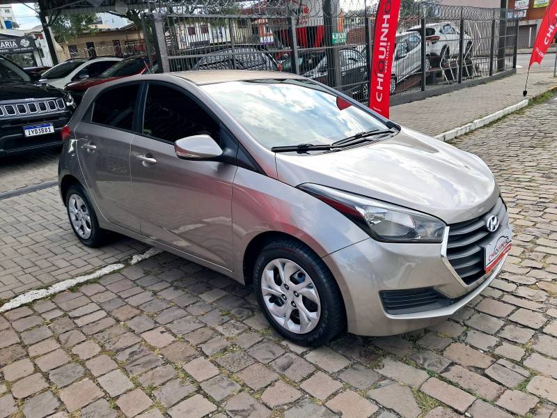 HYUNDAI - HB20 - 2016/2016 - Prata - R$ 49.900,00