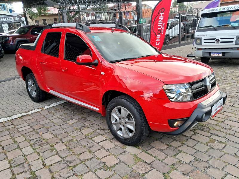 RENAULT - DUSTER OROCH - 2018/2018 - Vermelha - R$ 82.900,00