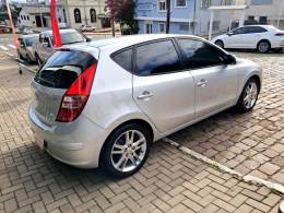 HYUNDAI - I30 - 2010/2011 - Prata - R$ 43.900,00