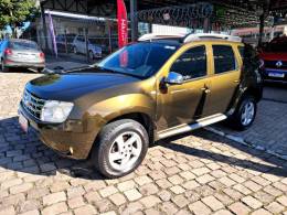 RENAULT - DUSTER - 2012/2013 - Verde - R$ 52.900,00
