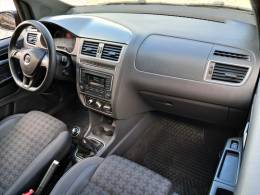 VOLKSWAGEN - FOX - 2016/2017 - Vermelha - R$ 56.900,00