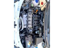 VOLKSWAGEN - VOYAGE - 2013/2014 - Branca - R$ 42.900,00