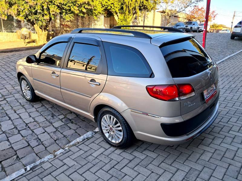 FIAT - PALIO - 2011/2012 - Bege - R$ 36.900,00