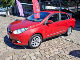 FIAT - GRAND SIENA - 2014/2015 - Vermelha - R$ 42.900,00