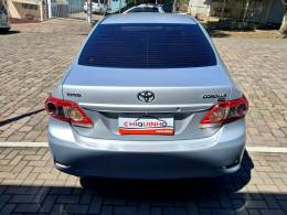TOYOTA - COROLLA - 2013/2014 - Prata - R$ 71.900,00