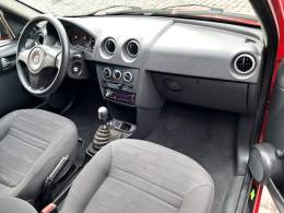 CHEVROLET - PRISMA - 2010/2011 - Vermelha - R$ 29.900,00