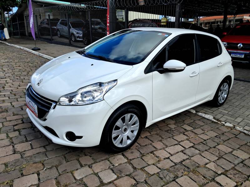 PEUGEOT - 208 - 2014/2014 - Branca - R$ 39.900,00