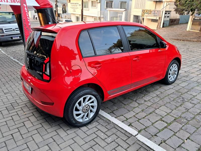 VOLKSWAGEN - UP - 2019/2020 - Vermelha - R$ 67.900,00