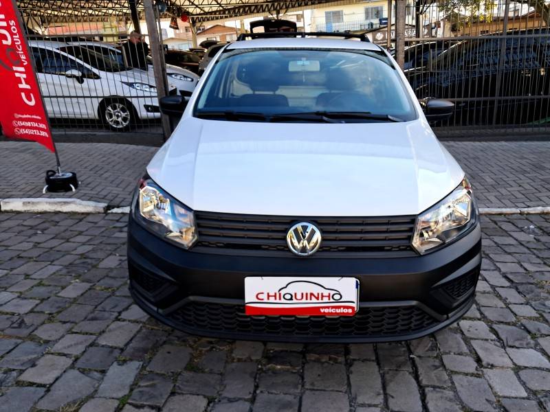 VOLKSWAGEN - SAVEIRO - 2022/2023 - Branca - R$ 69.900,00