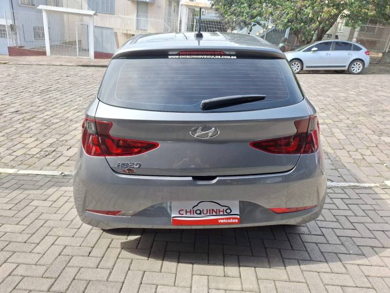 HYUNDAI - HB20 - 2021/2022 - Cinza - R$ 63.900,00