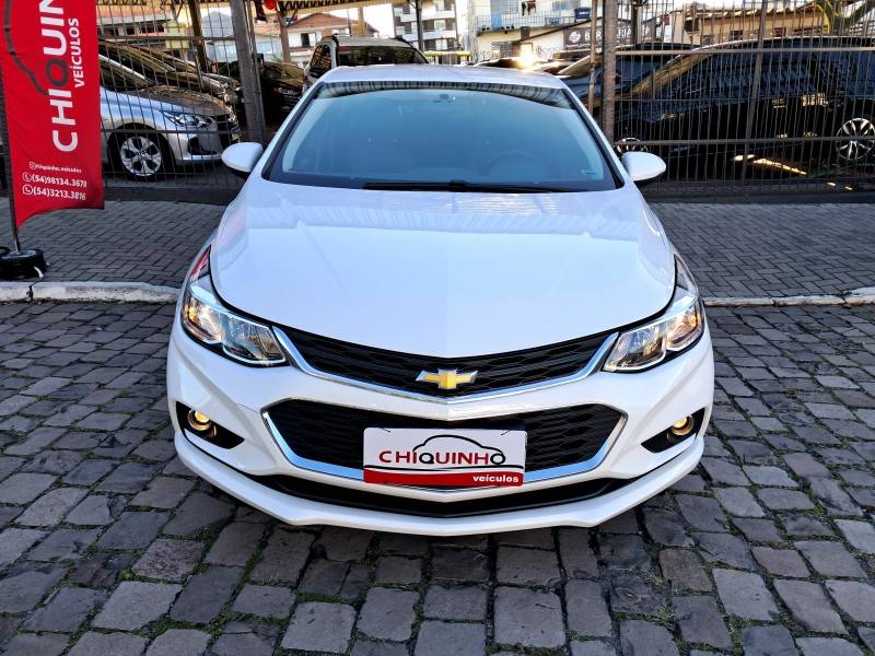 CHEVROLET - CRUZE - 2018/2018 - Branca - R$ 84.900,00