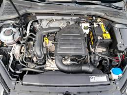 VOLKSWAGEN - GOLF - 2017/2018 - Preta - R$ 96.900,00