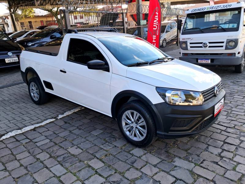 VOLKSWAGEN - SAVEIRO - 2022/2023 - Branca - R$ 69.900,00