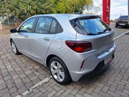CHEVROLET - ONIX - 2022/2023 - Prata - R$ 89.900,00