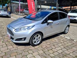 FORD - FIESTA - 2013/2014 - Prata - R$ 39.900,00